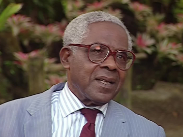 Aimé Césaire le chantre de la négritude INA