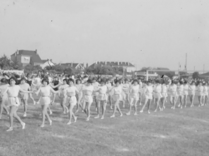 La fête de la jeunesse à Laval INA