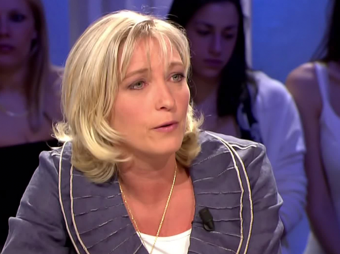 Marine Le Pen R Fute Les Accusations Dont Est Victime Sa Famille Ina