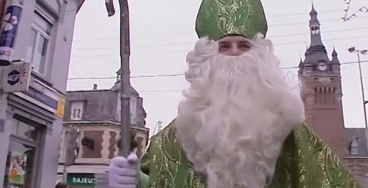 La tradition de Saint Nicolas et du Père Fouettard en archives | INA