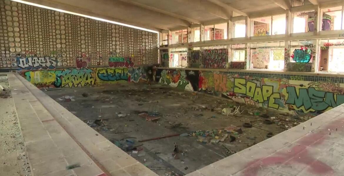 Comment Marseille a laissé ses piscines se dégrader pendant 40 ans | INA (vidéo de 15 min)