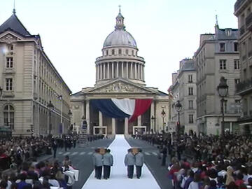 Pierre et Marie Curie au Panthéon : cérémonie | INA