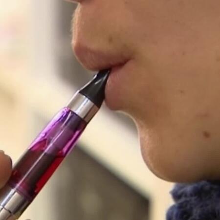 Cigarette électronique : les ados accros