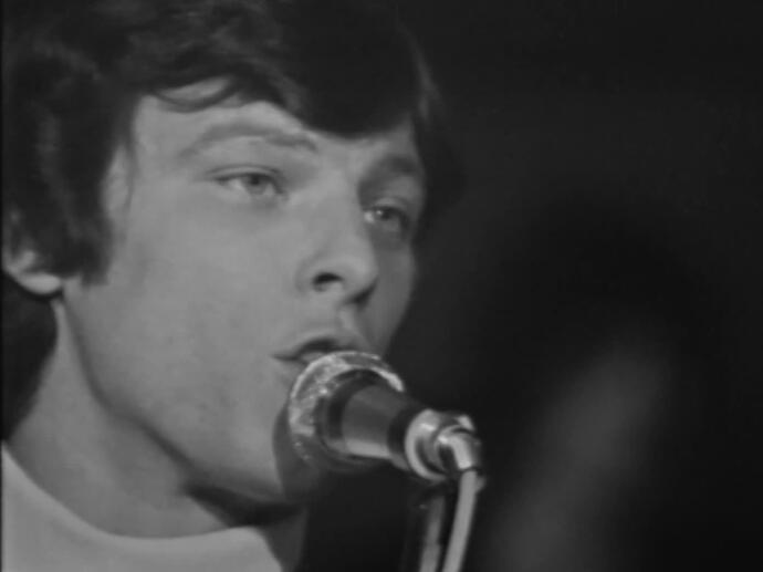 Herbert Léonard "Quelque chose en moi tient mon coeur" | INA