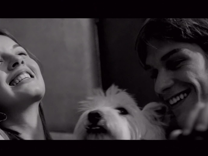 César : Dog | INA