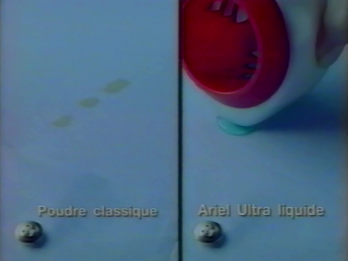 ARIEL ULTRA LIQUIDE : LESSIVE MACHINE GAMME (ULTRA / ULTRA LIQUIDE ...