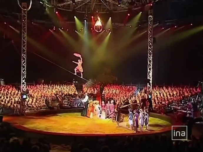 Place au cirque ! | INA