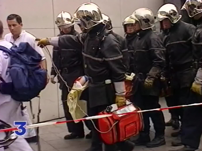 Paris : Attentat RER C à Saint-Michel | INA