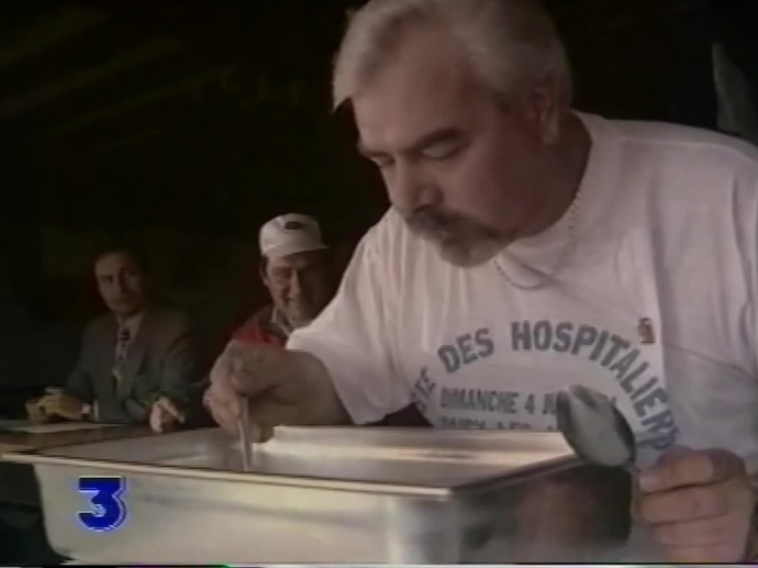 Record du monde du plus gros mangeur de spaghettis INA