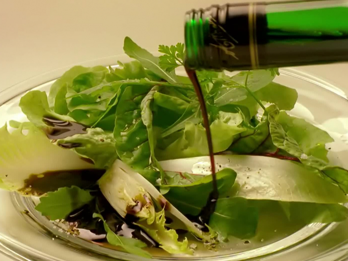 Vinaigre balsamique de Maille : Salade | INA