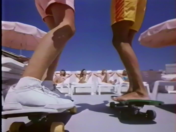 SHOPOHOLIC Sweat à Capuche Femme Lacéré - Style Gothique, 100% Coton, Fermeture Éclair, Longueur Hanches