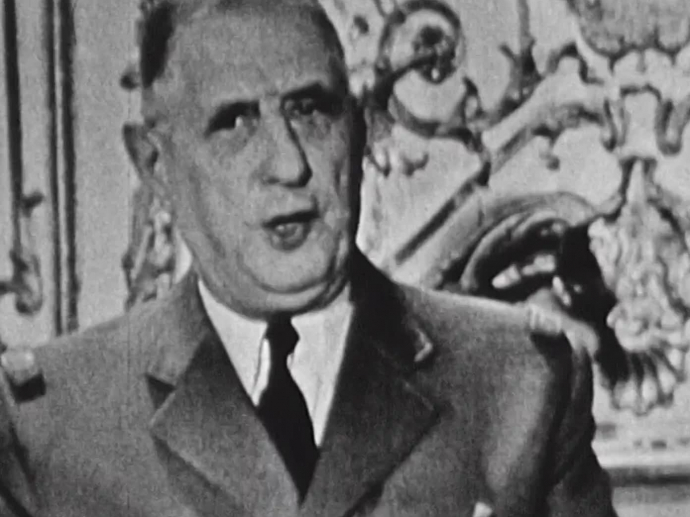 Charles de Gaulle "Françaises, Français ! Aidez-moi !"