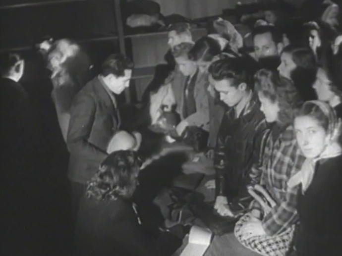 Journal Les Actualités Françaises : émission du 12 décembre 1946