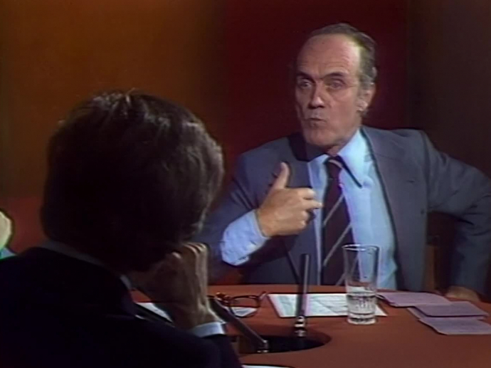 René ANDRIEU à propos de la répression à l'étranger INA