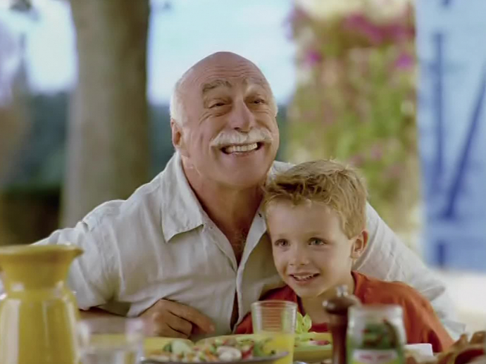 Cornichons Amora Femme enceinte version 30 secondes INA