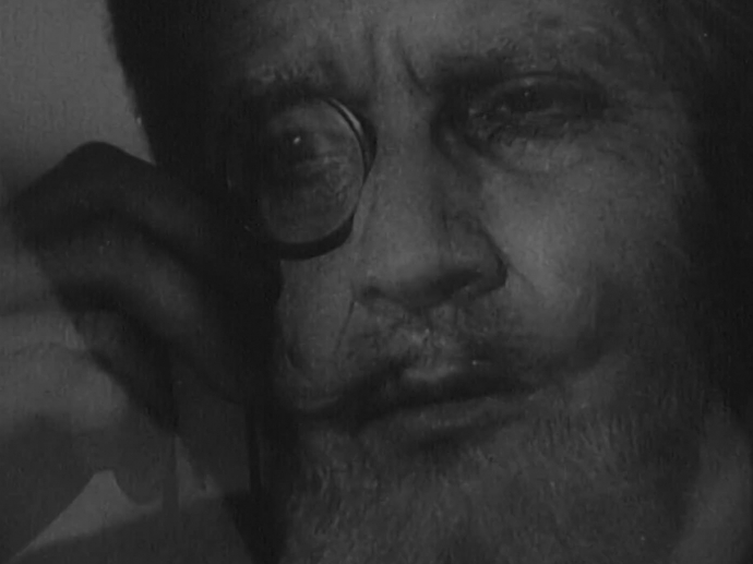 Chez André Roussin INA